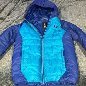 Boys Under Armour Cold Gear coat, size youth Large. Like new.